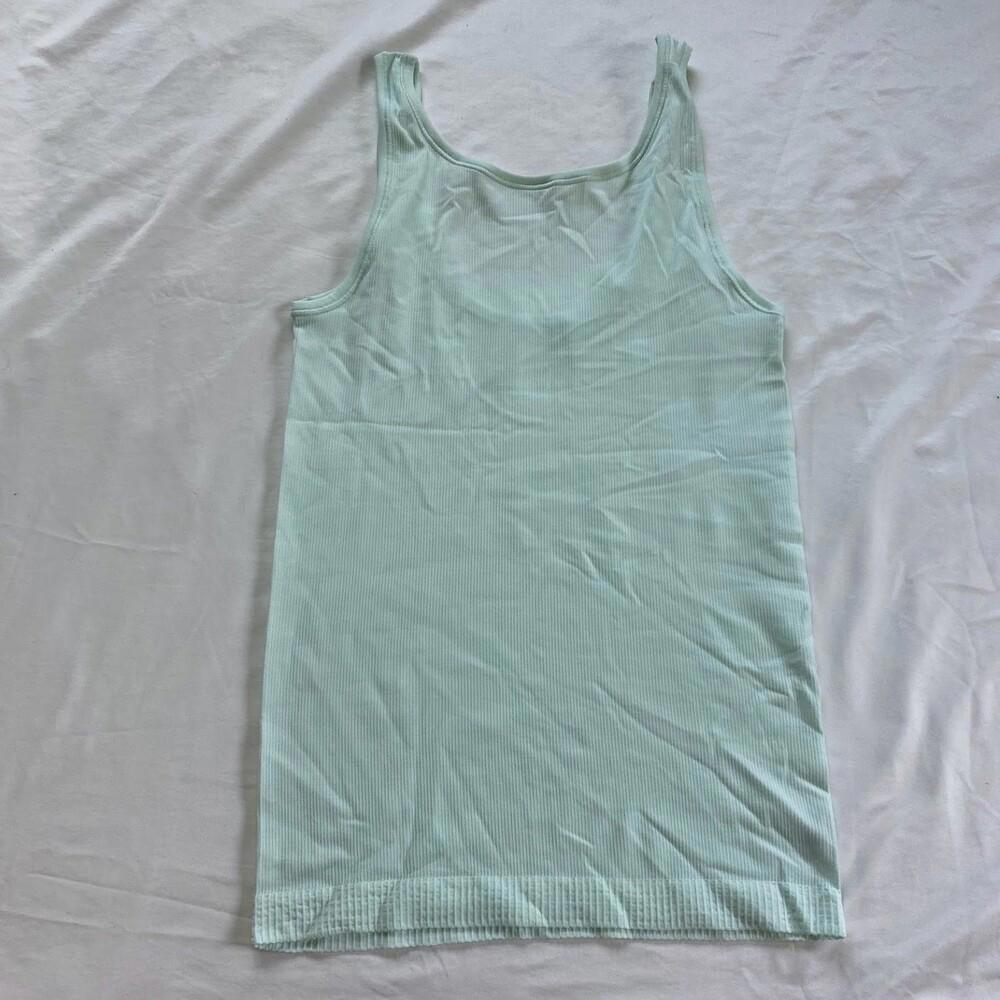 Lululemon Seek Simplicity tank